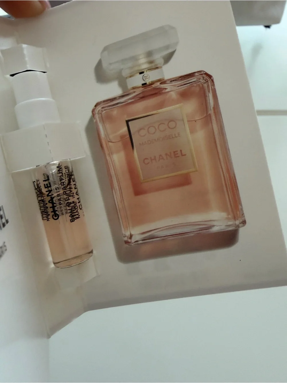 CHANEL Gift Set with Pink & White Packaging
